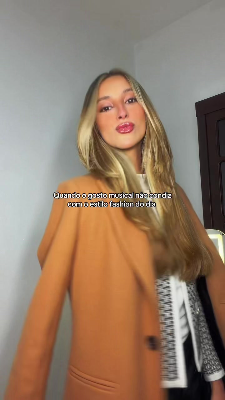 @Leandra Estaniecki