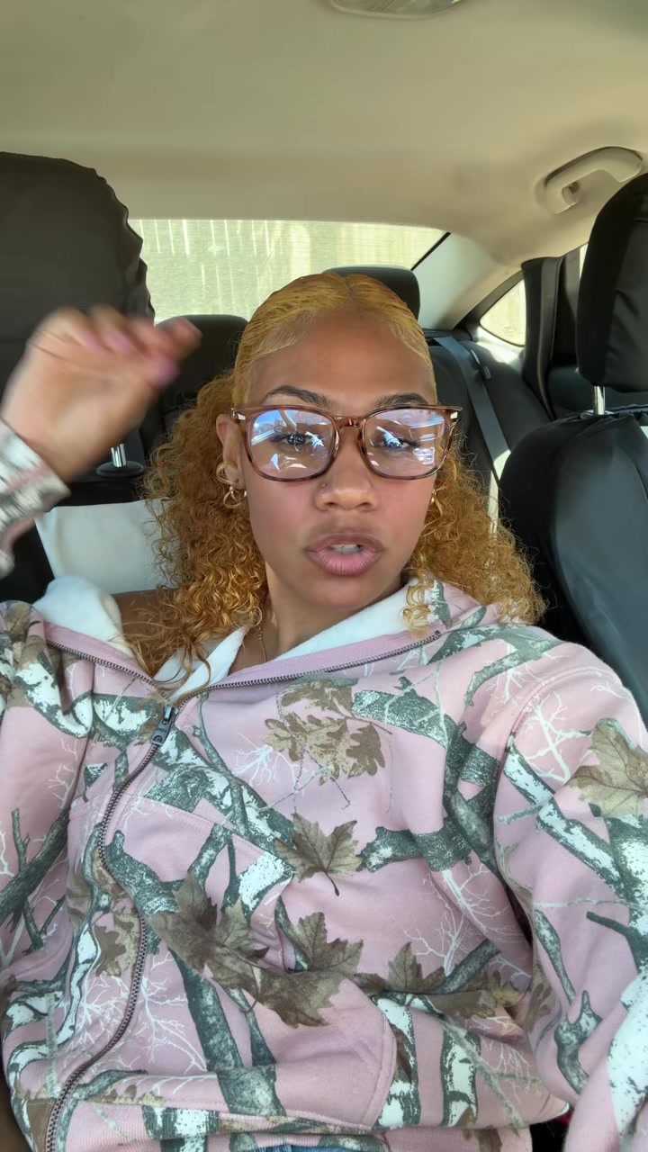 @Boujanay