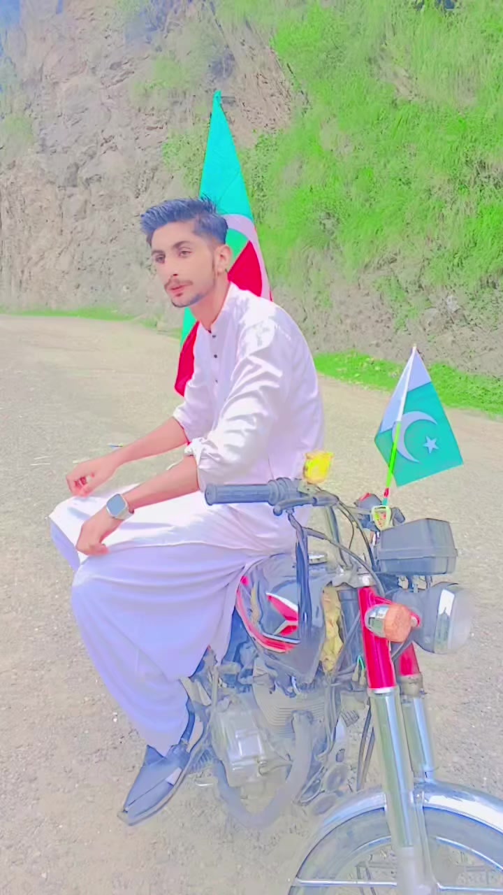 @Hasrat Tãñölï