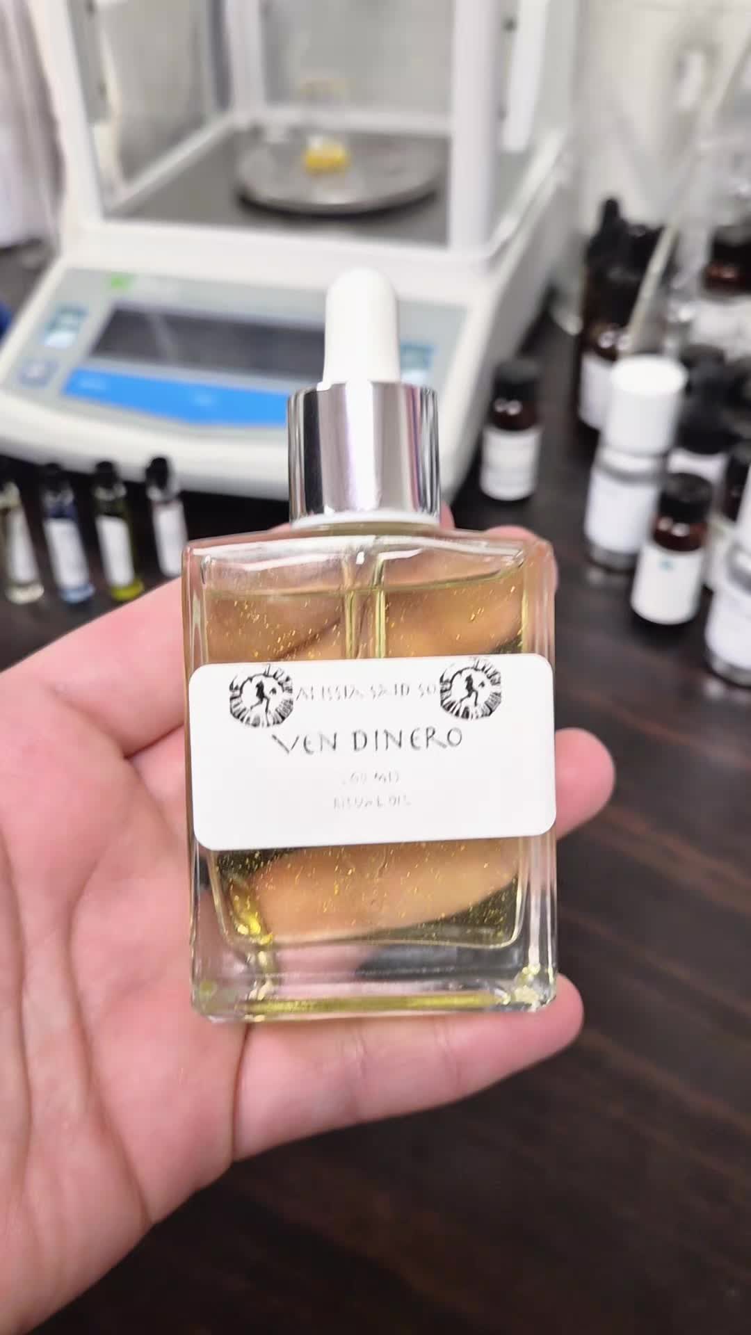 @Bruja Perfume Lab