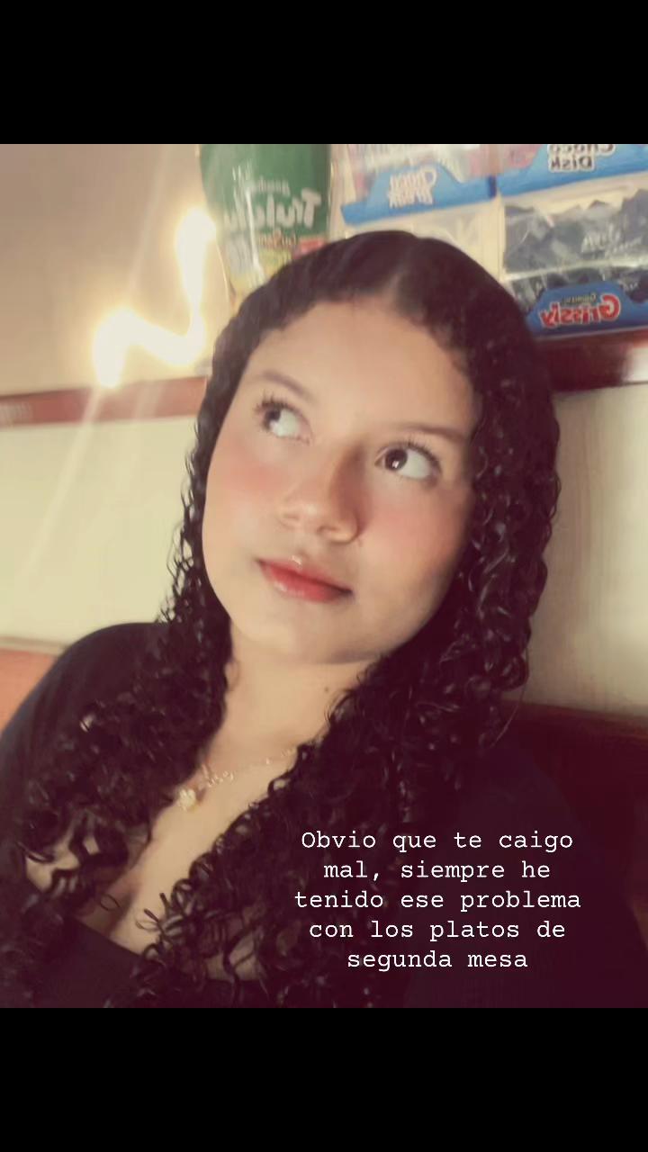 @ᴇ ᴍ ɪ🐺