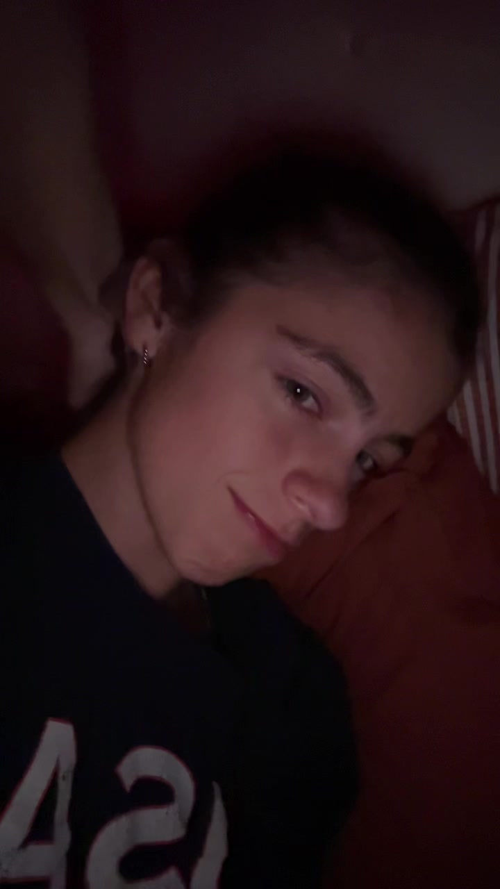 @Bella