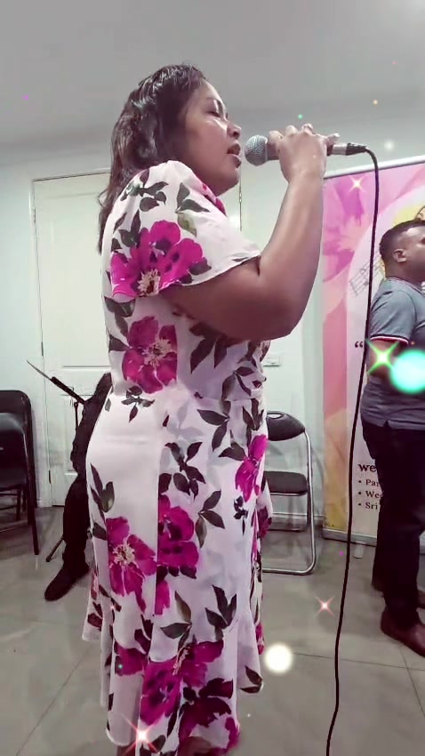 @kajinikusumitha