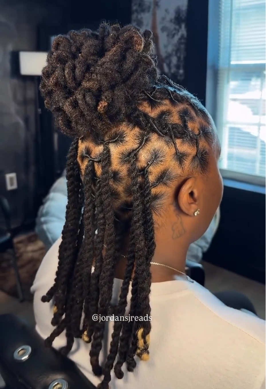 @Jordan&rsquo;s Jreads | Loc Stylist