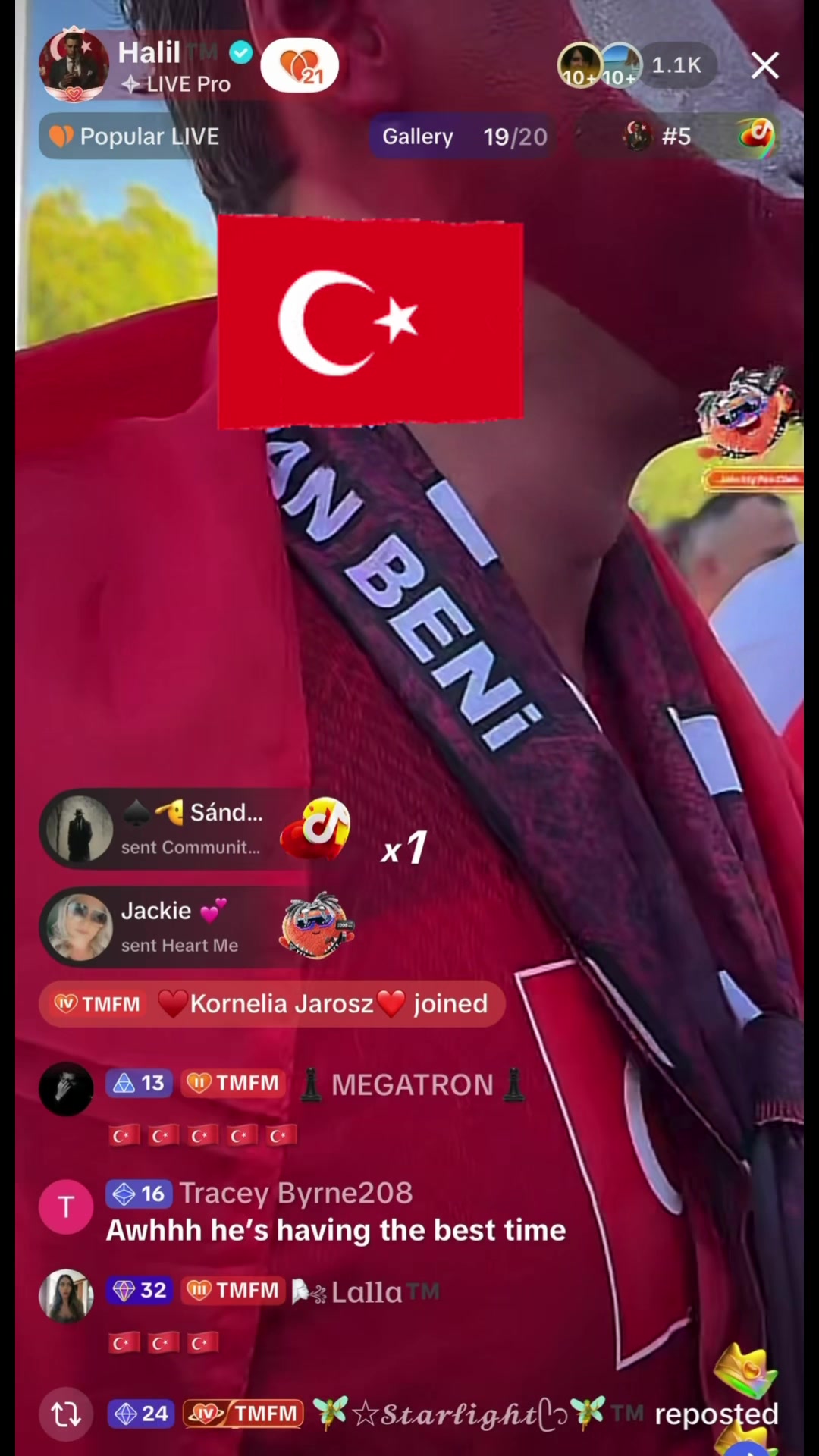 @Achley Moment 🇵🇹🇬🇧🇹🇷🇵🇸