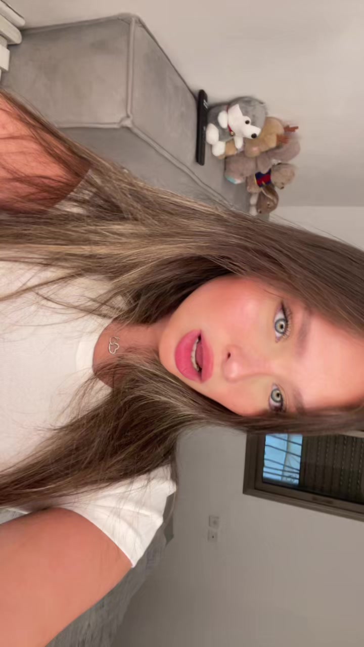 @hiii1022