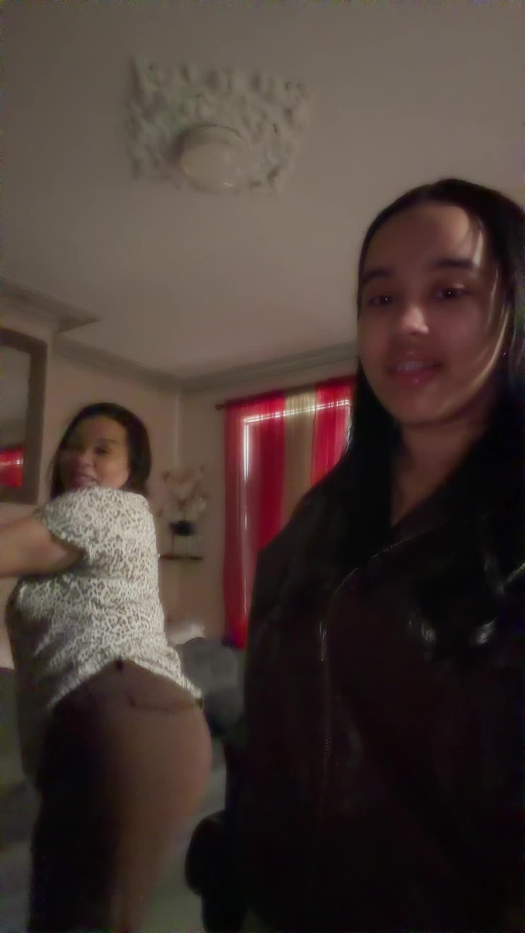 @Alishia