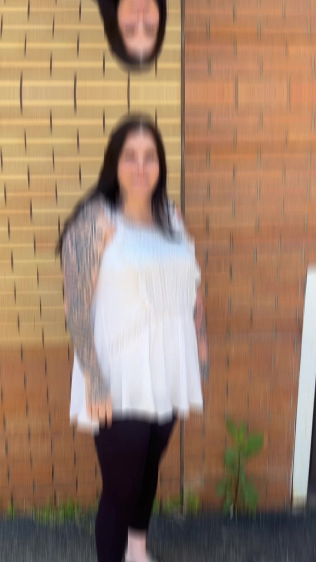 @Thickthighsandprettyeyes42