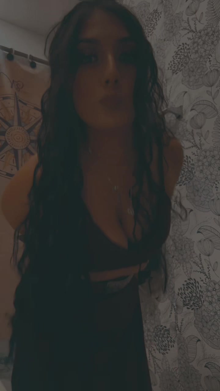 @Giovanna Alexia