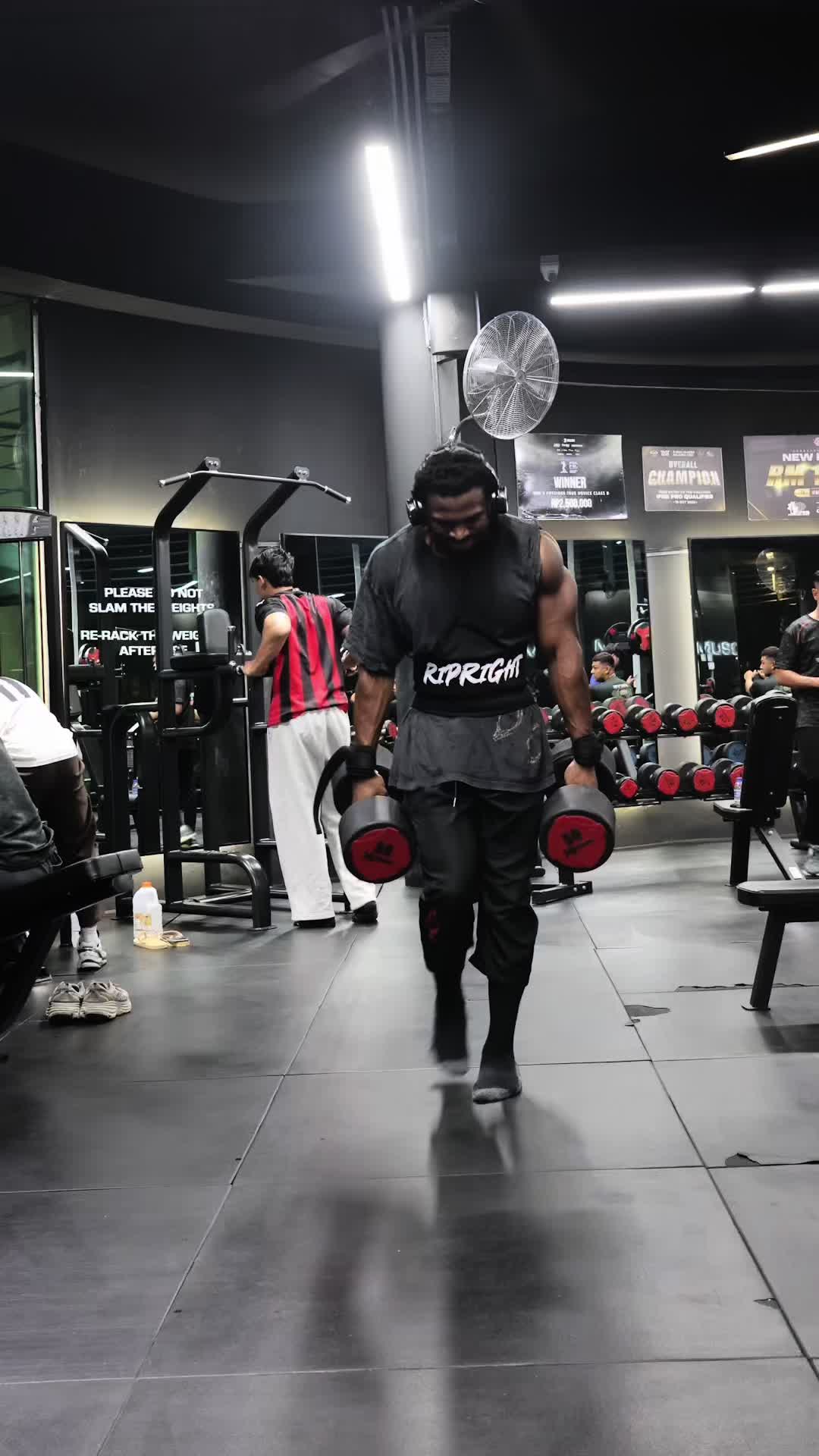@Muscleboii