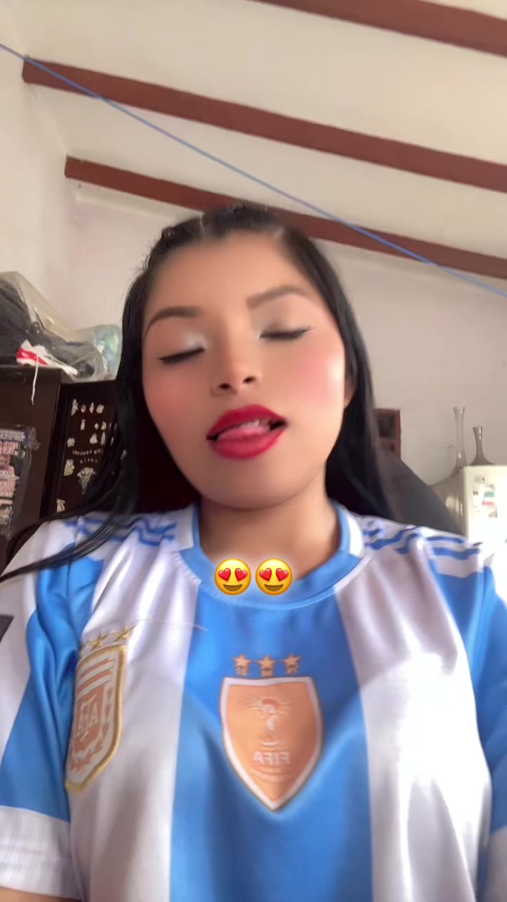 @Nayeli