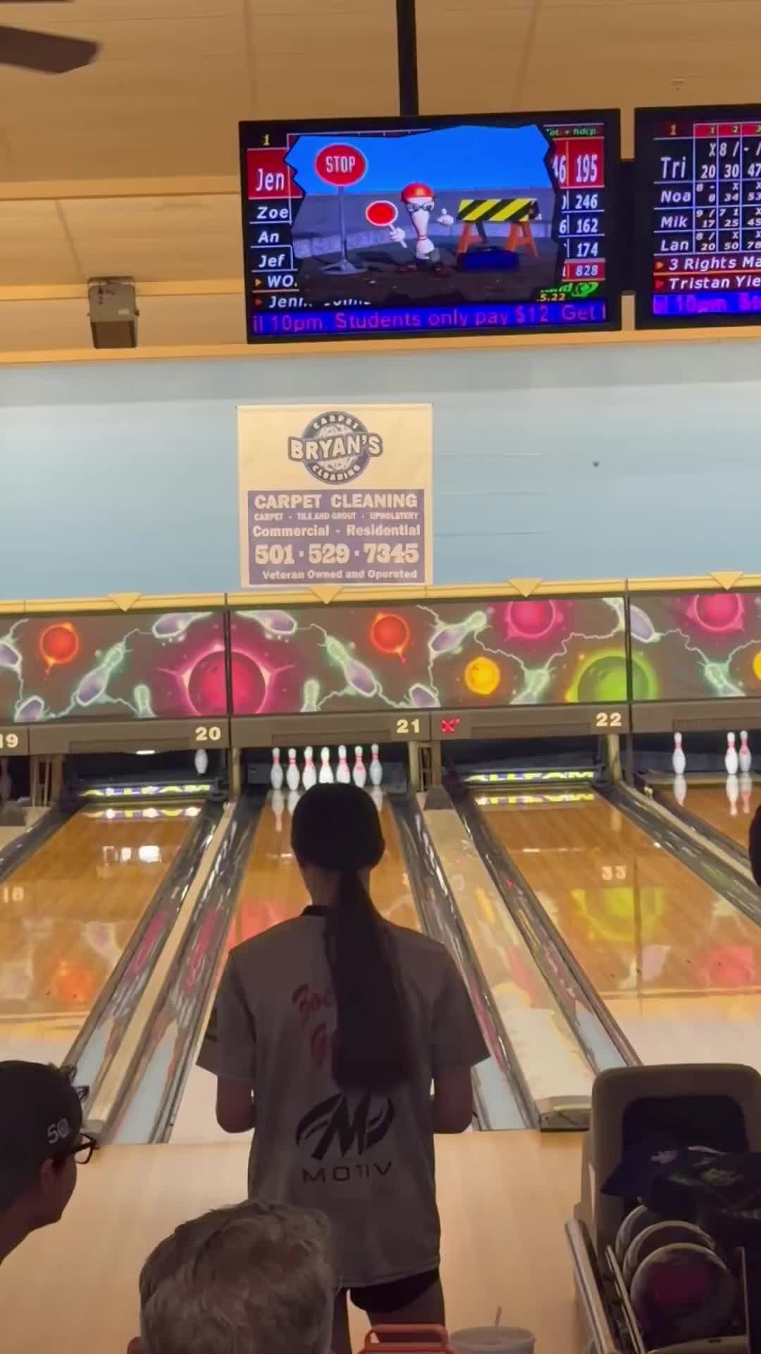 @Bowling with Zo&euml;