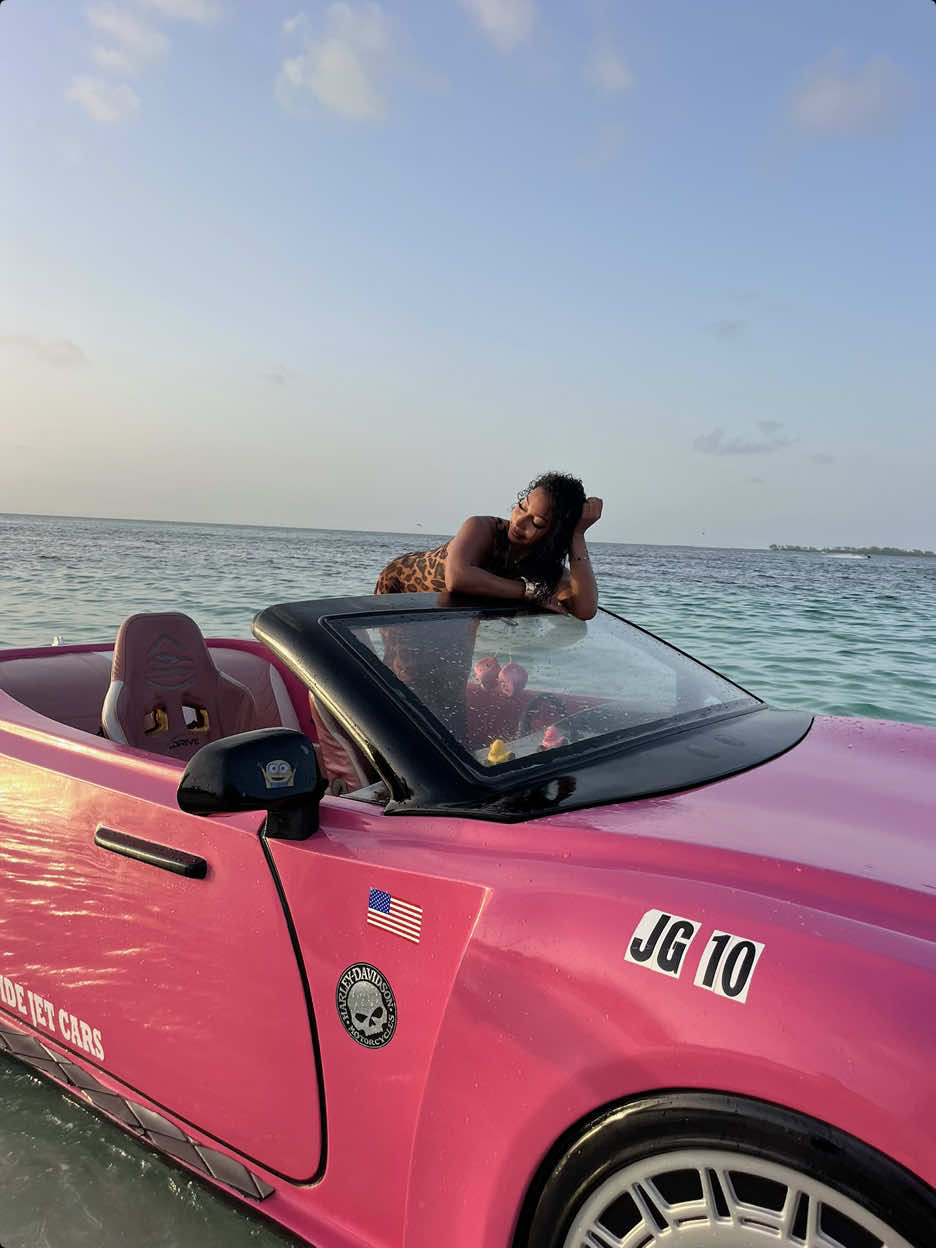 @bahamasjetcar