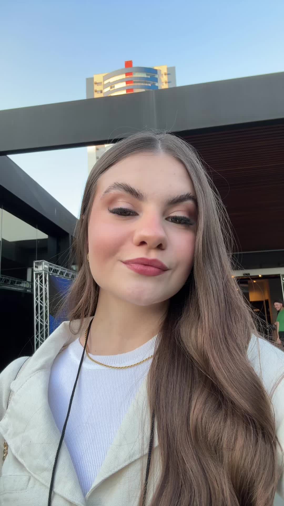 @Vit&oacute;ria Stipp