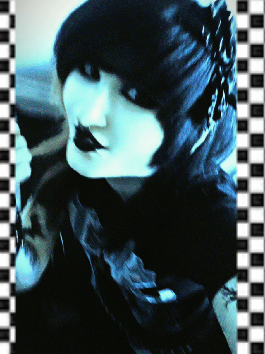 @🎃𝕷𝖎𝖛𝖎𝖓𝕯𝖊𝖆𝖉𝕲𝖎𝖗𝖑🎃