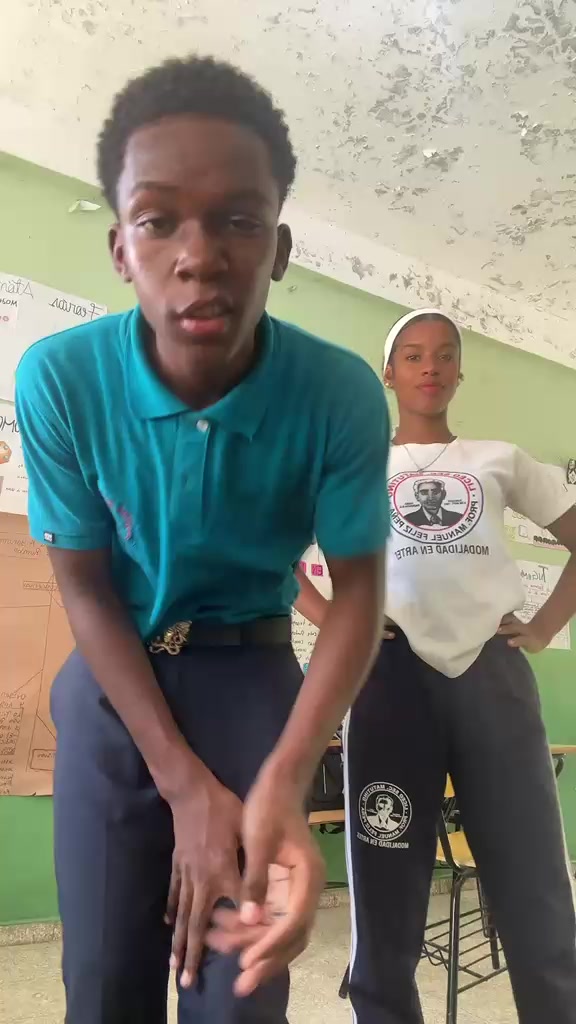 @𝕄𝕚𝕤𝕒 𝔸𝕔𝕣𝕠𝔻𝕒𝕟𝕔𝕖♡🕺