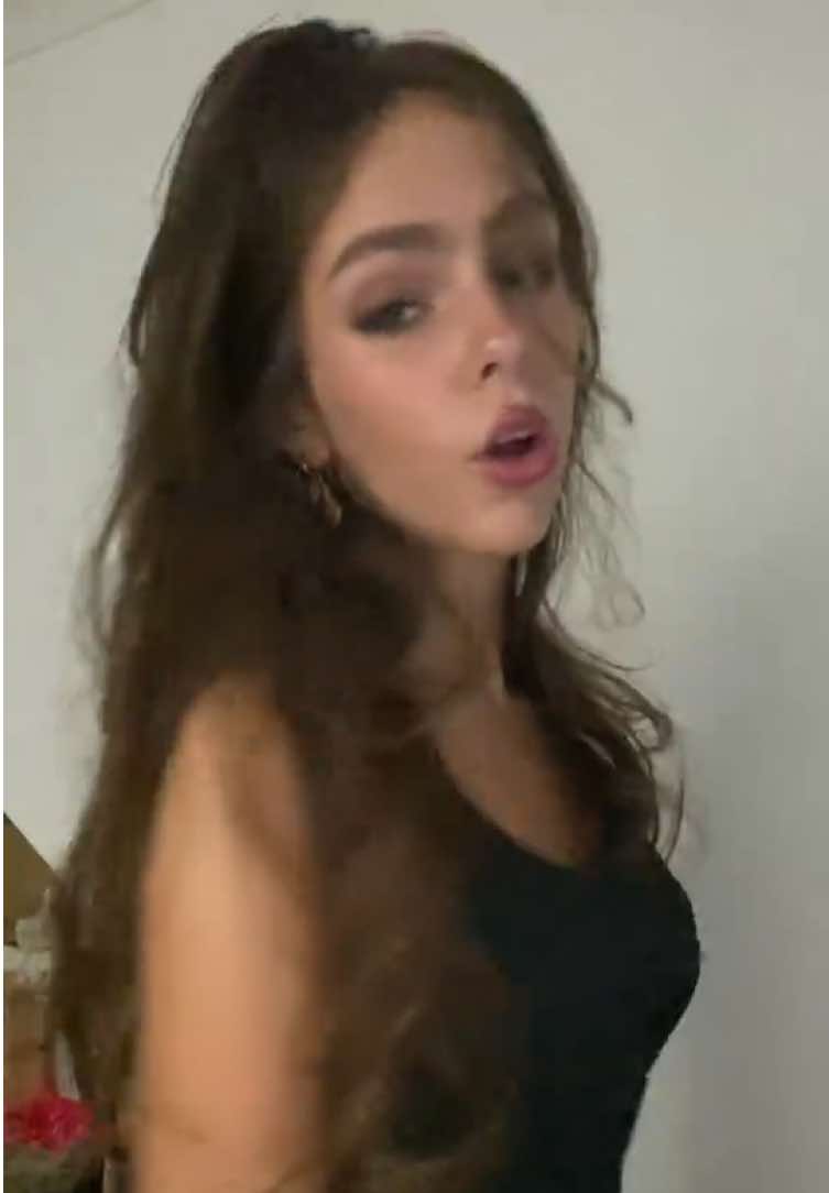 @scarlettishere