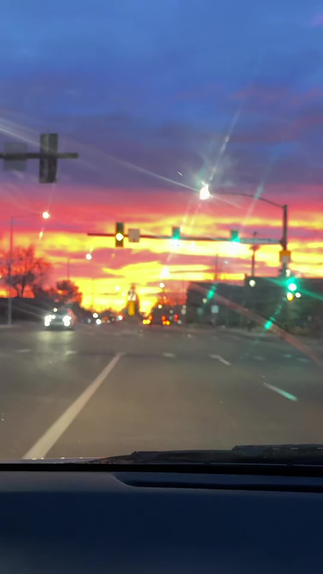 @𝓠𝓾𝓮𝓮𝓷 𝓞𝓯 𝓢𝓸𝓶𝓮𝓸𝓷𝓮