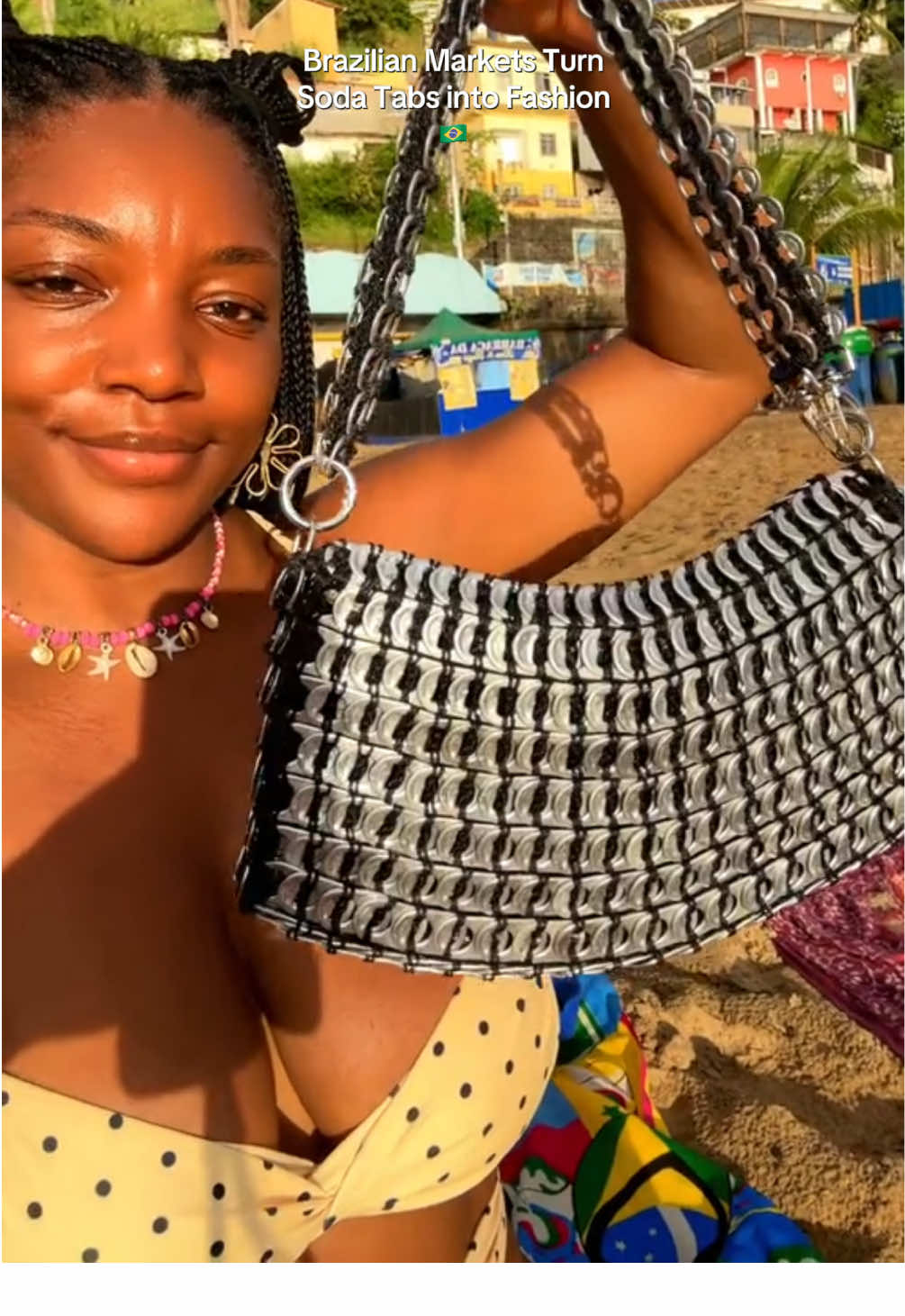 @HoneyB🐝| Solo Traveler