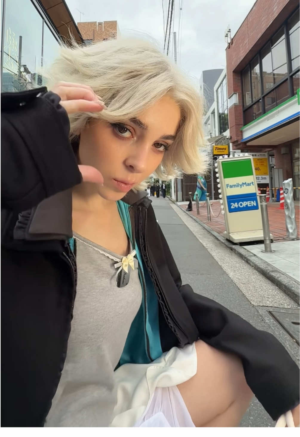 @Droptokyo