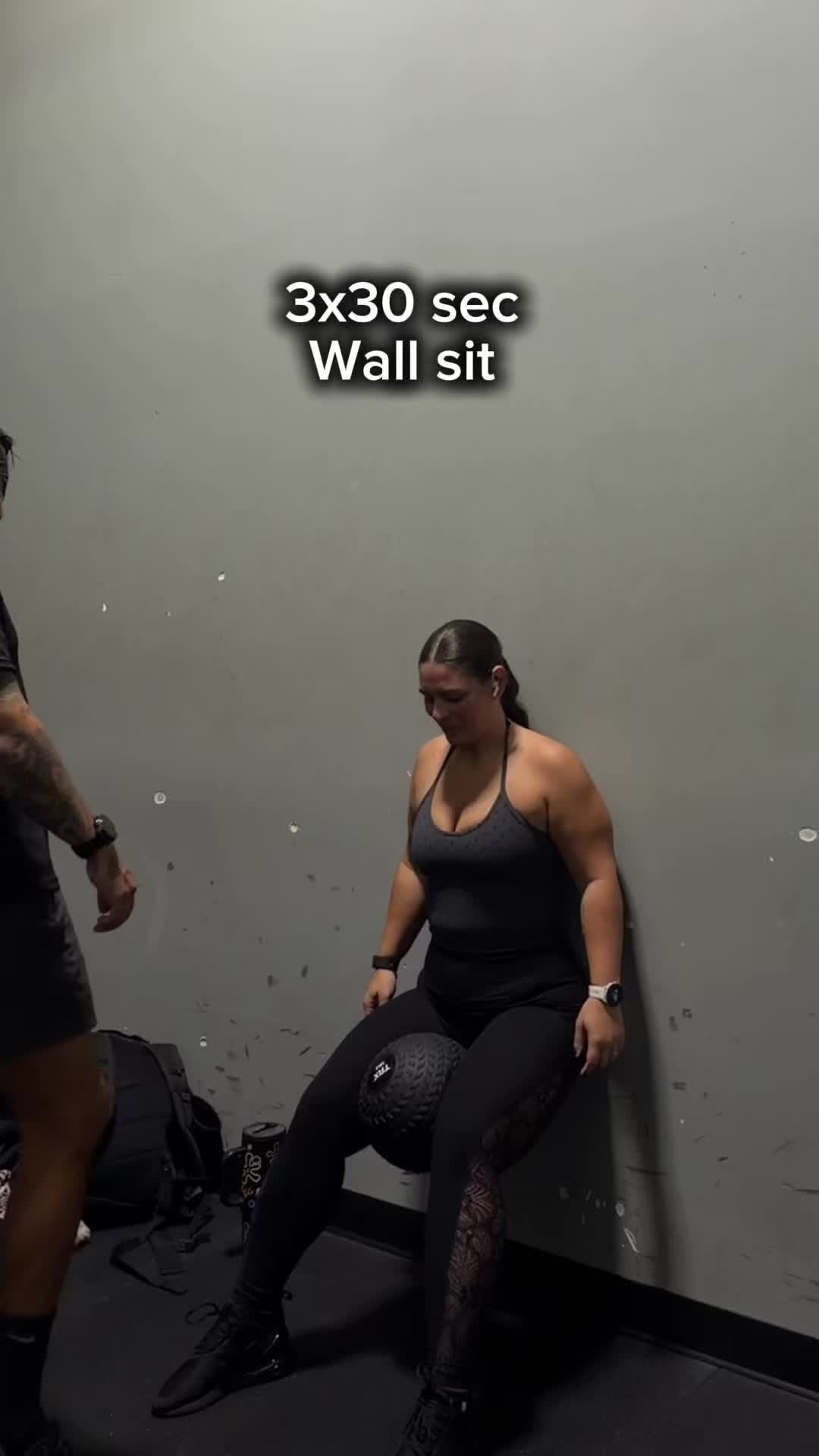 @Selfcarewithkarissa