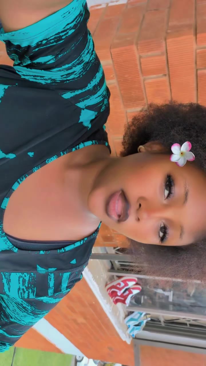 @🍁