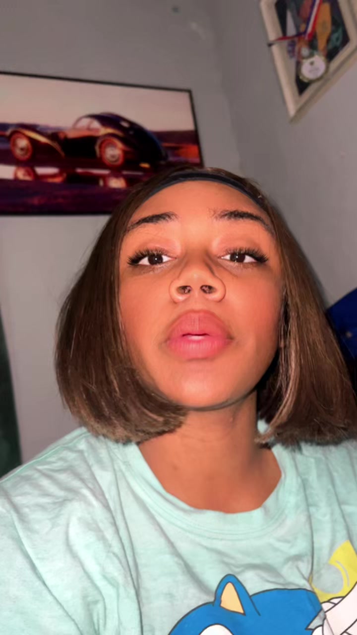@laqueenugc