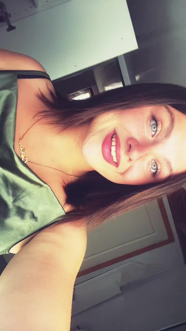 @celia_08b