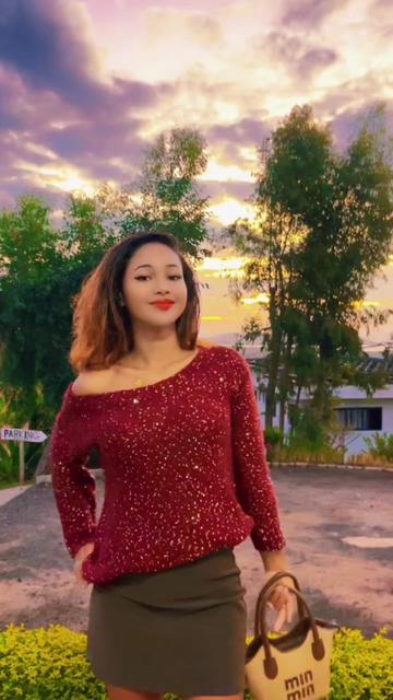 @Sidonie07🇲🇬🇭🇷