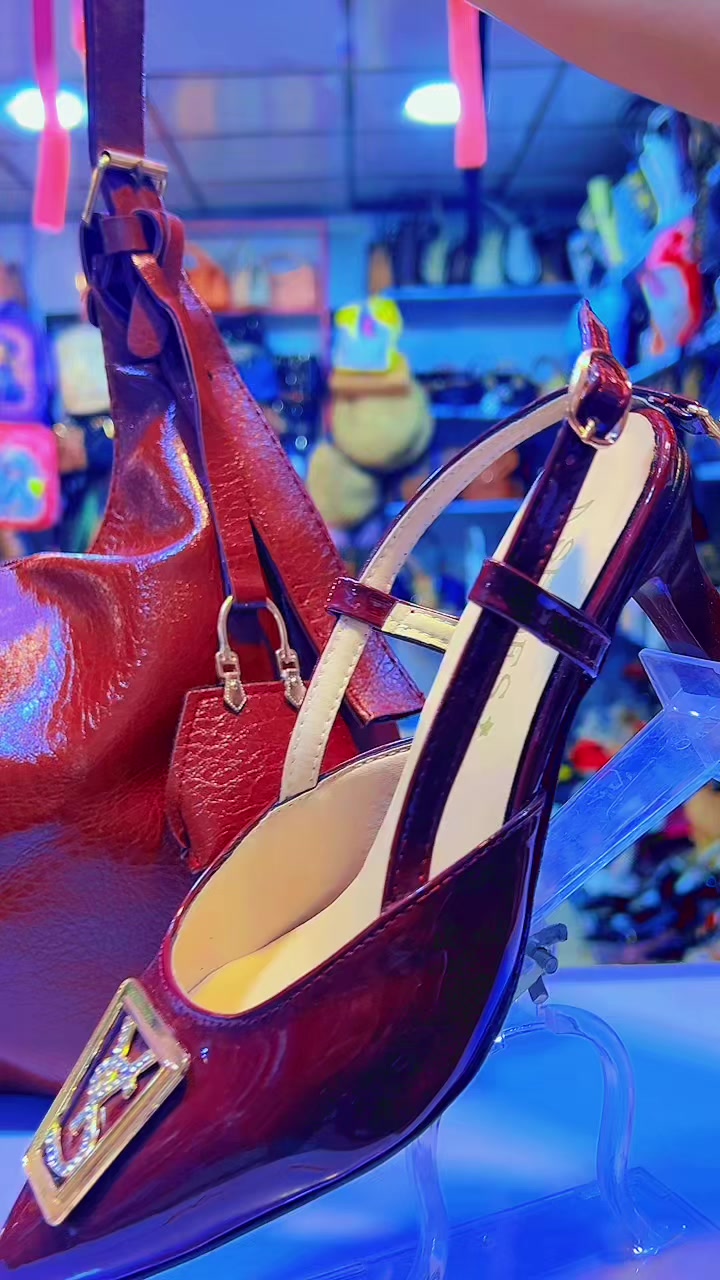 @مجمع وليد 👠👜💄