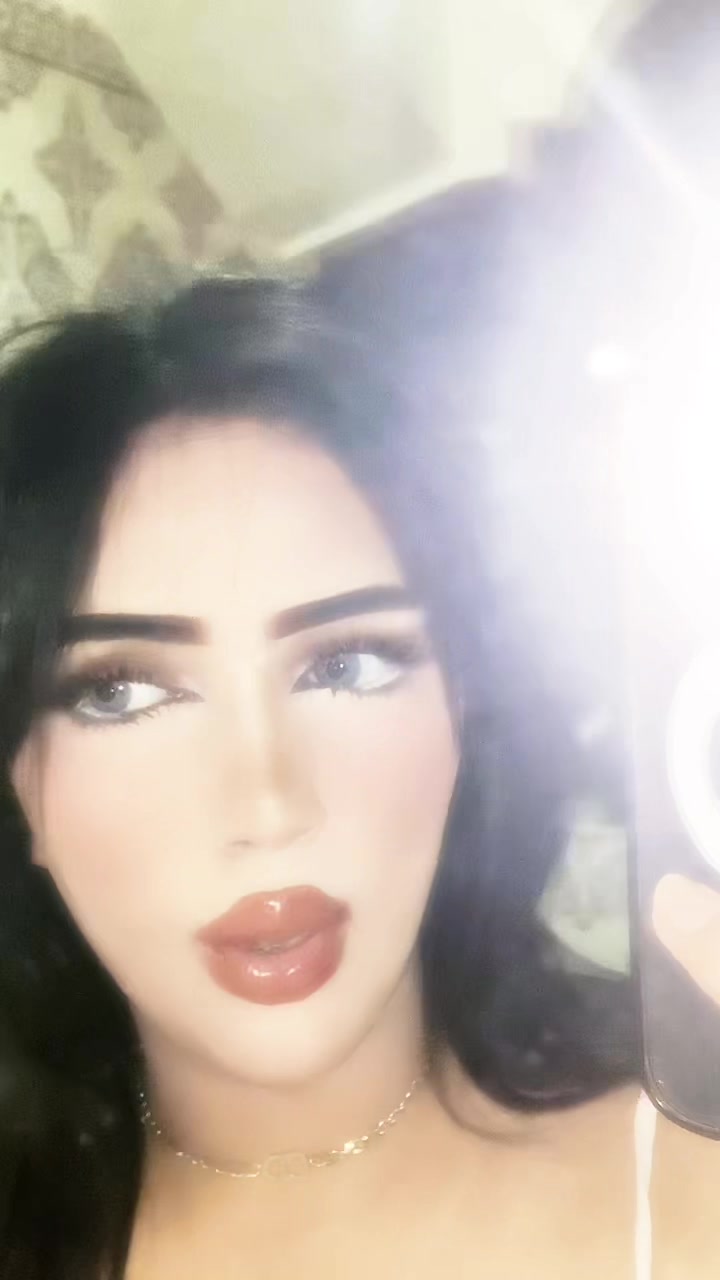 @Amoula💋