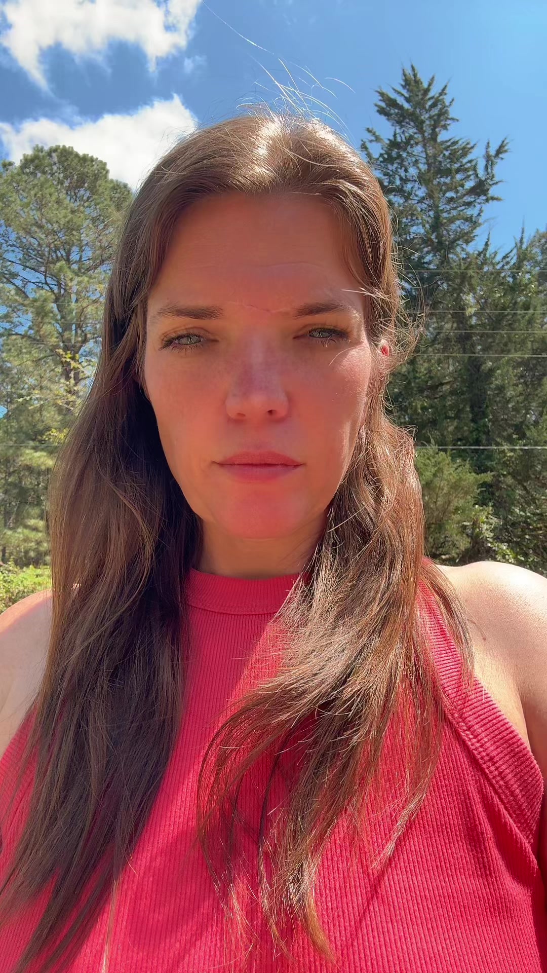@HotwifeKat