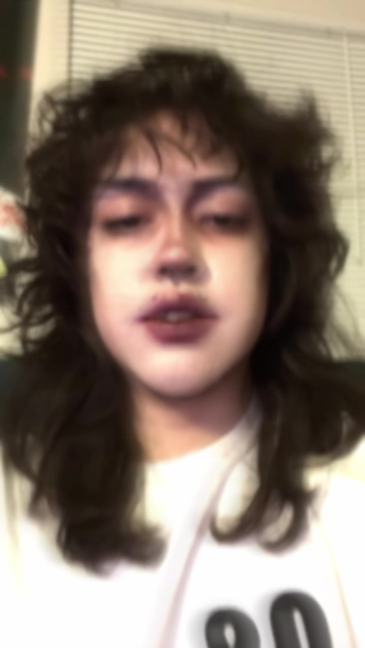 @Axl
