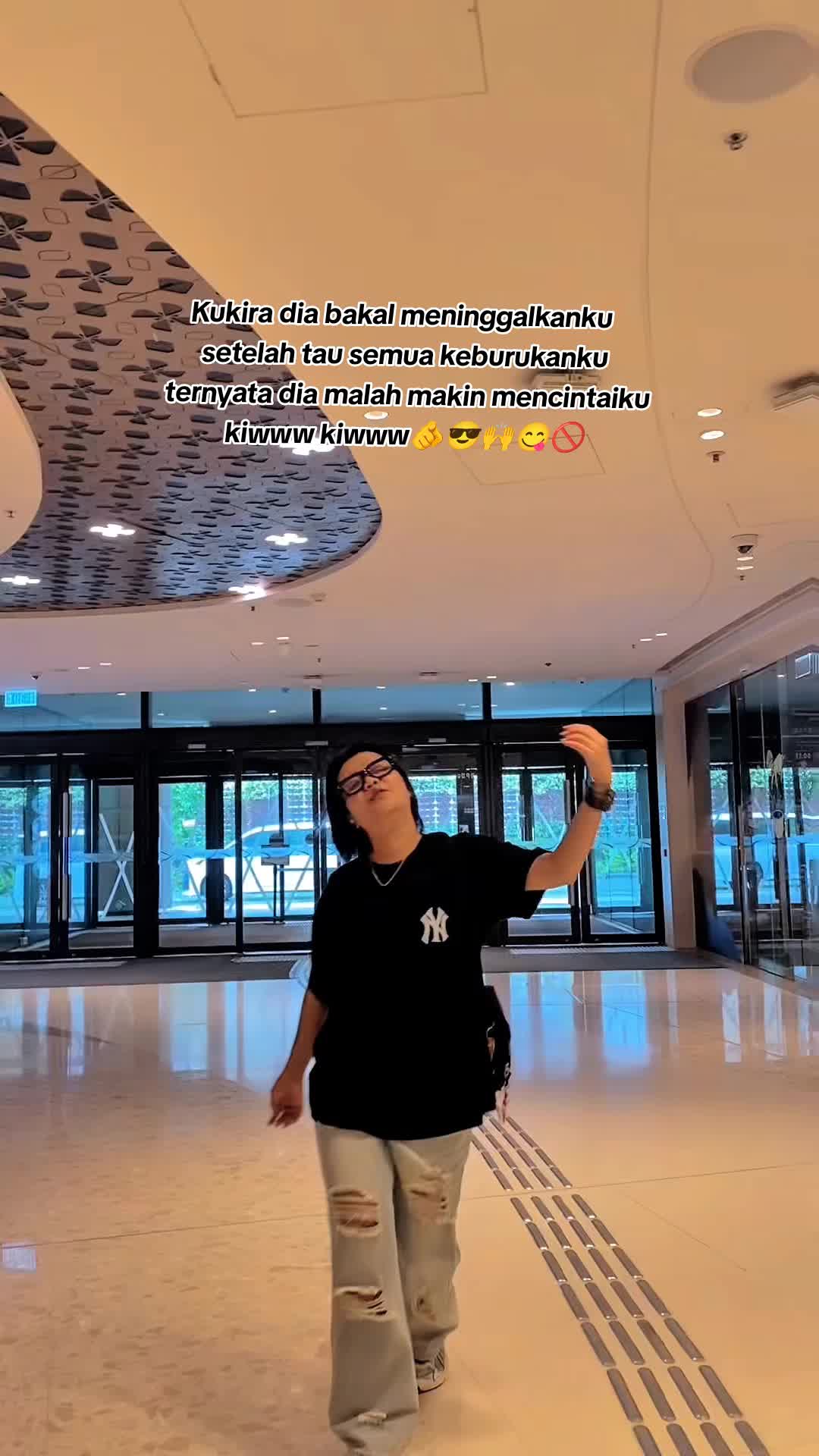 @Mekrok_07