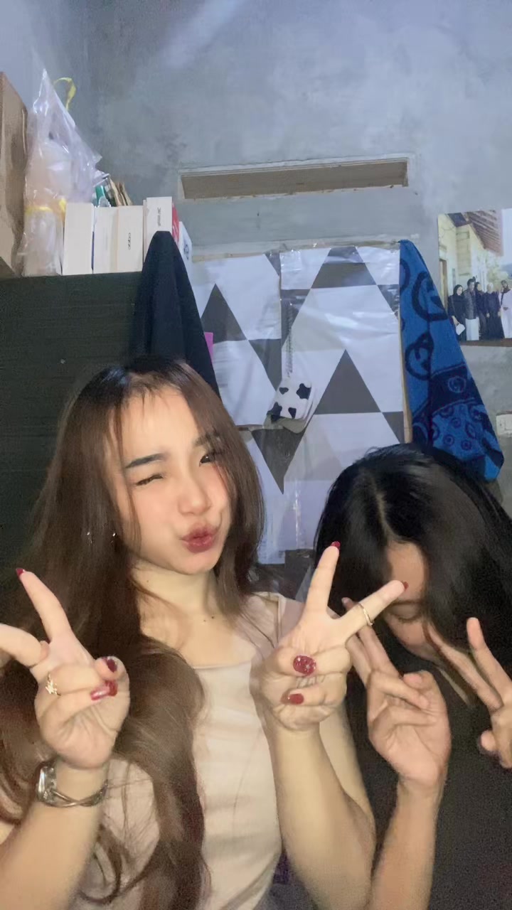@ulan🕊️🪞🤍🦄