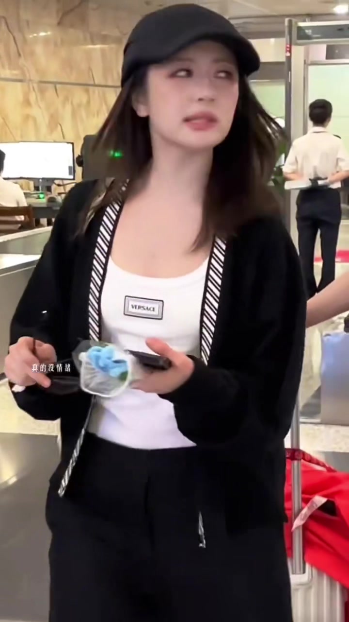 @𝙇𝙞𝙡𝙖𝙣𝙙𝙞౨ৎ