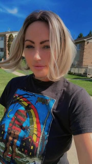 @💕millfie$t mom next door 💕