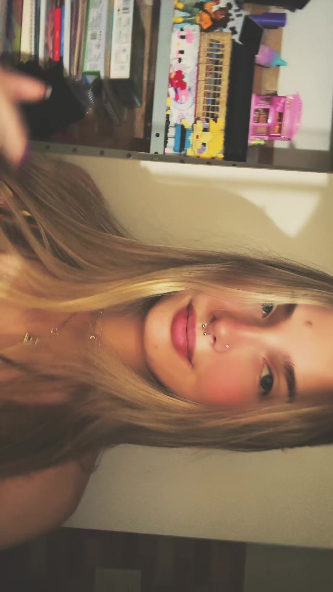 @Emillymazioli