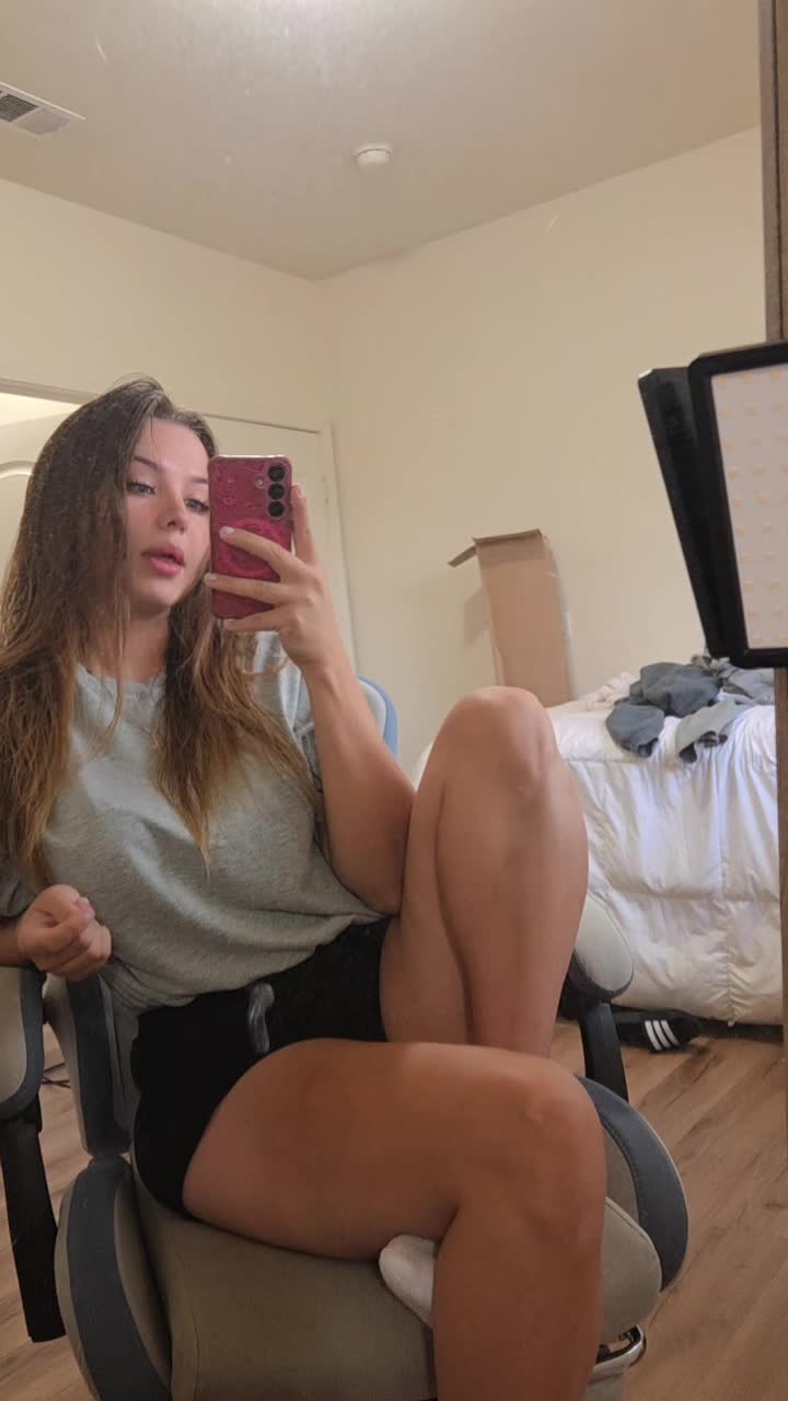 @ᕼᗩᒪEY ᗰᗩY 🦋