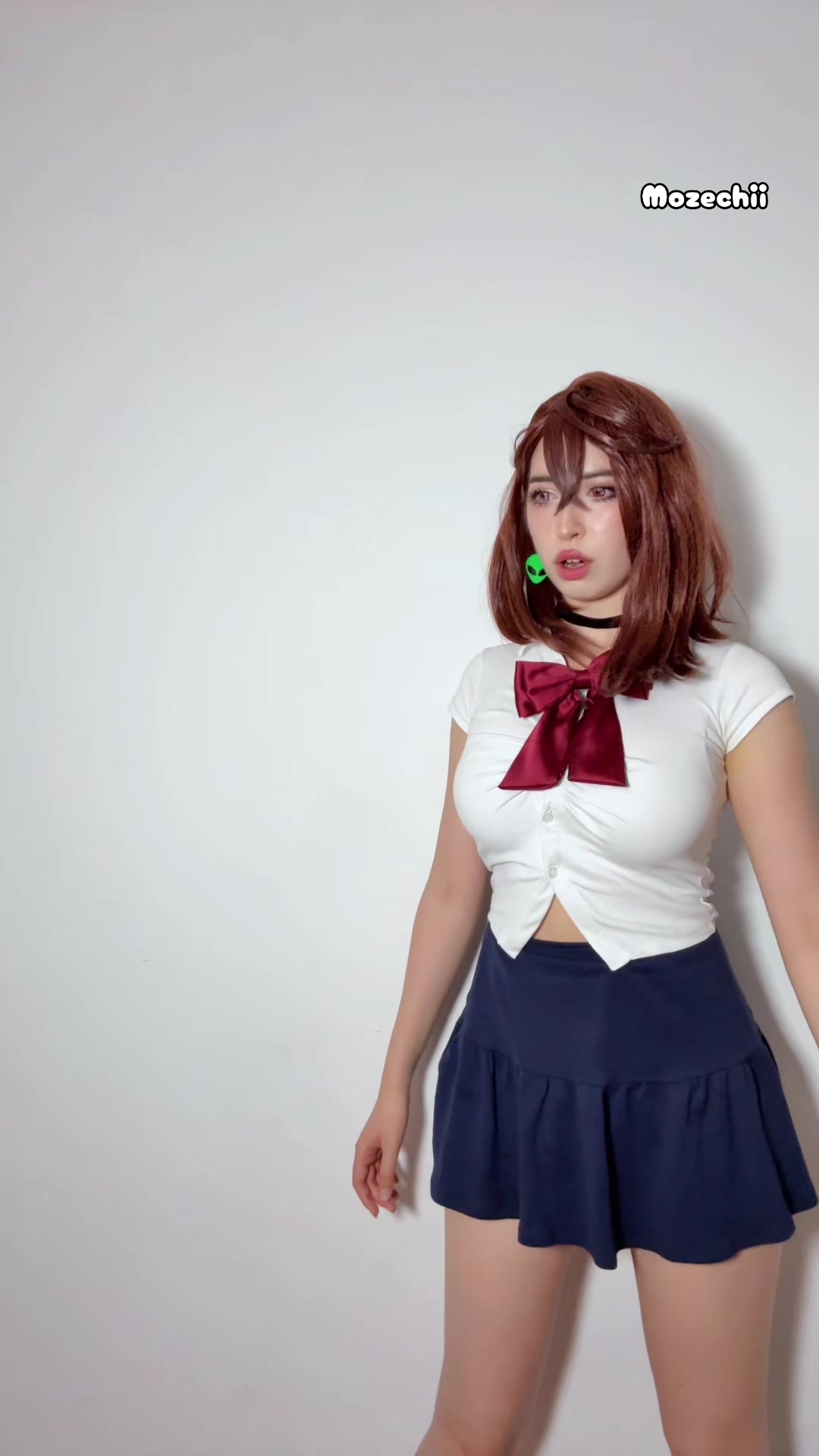 @Mozechii