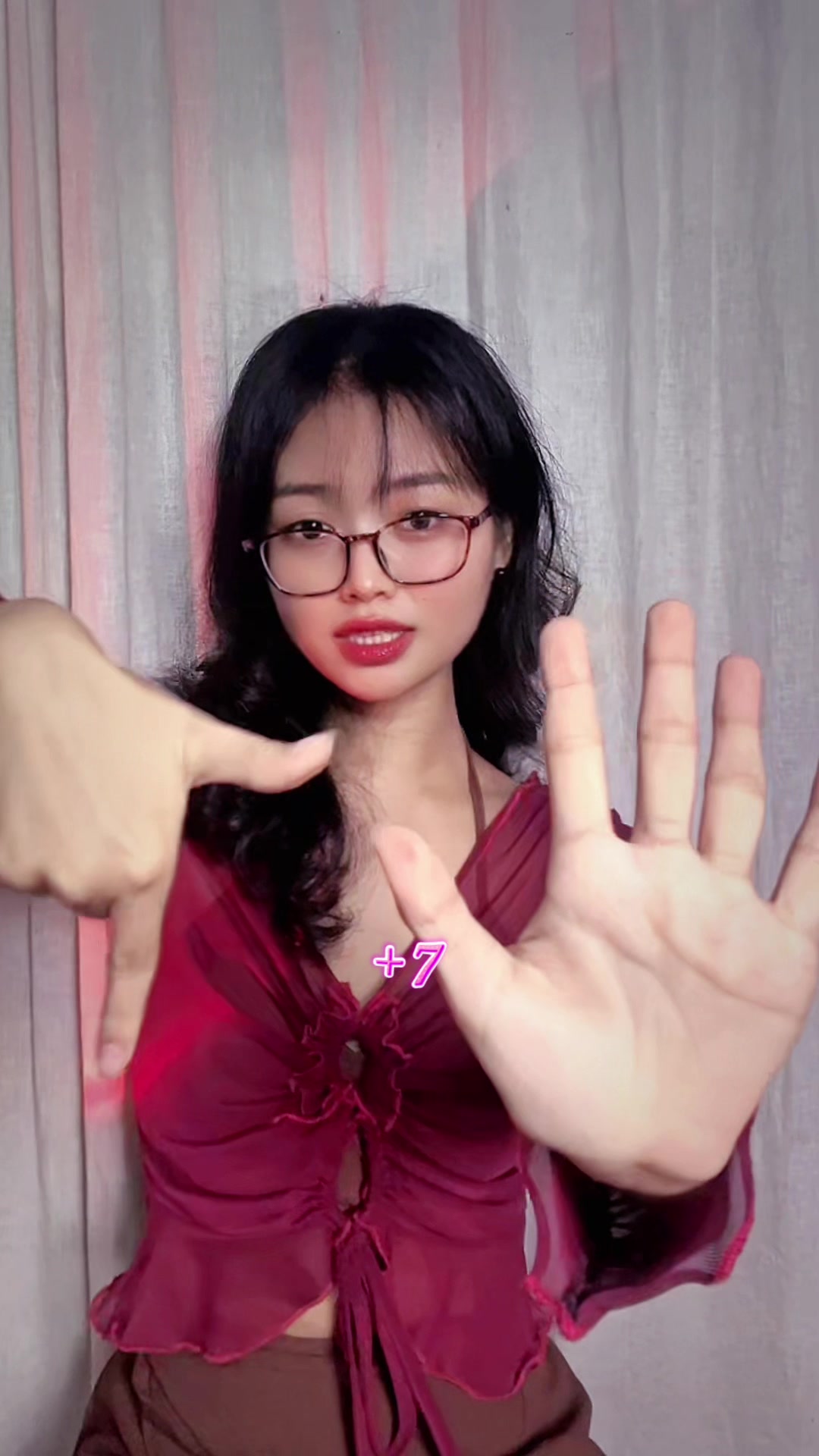 @Emerald_Mg : မောင်
