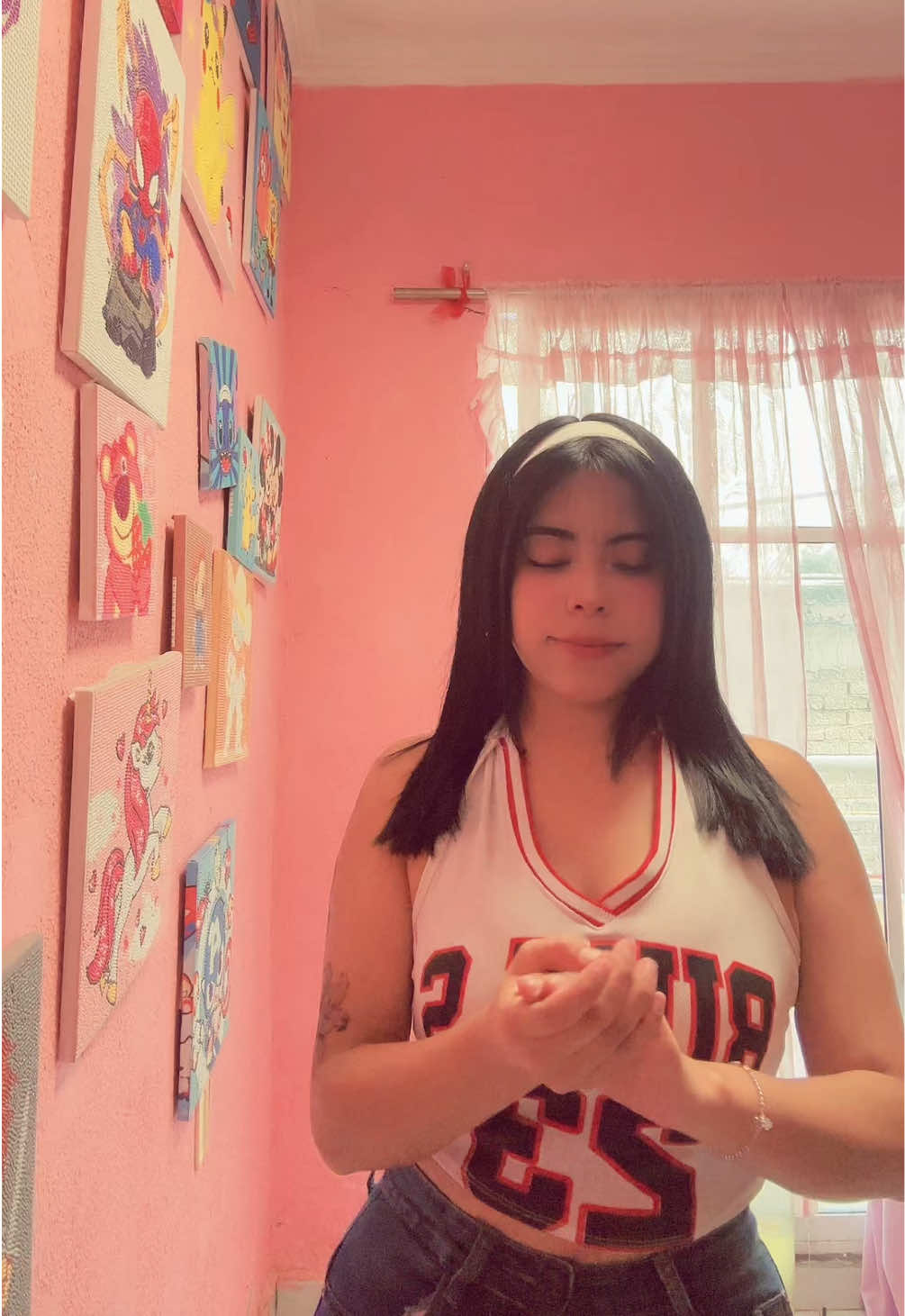 @👧🏽🫧✨