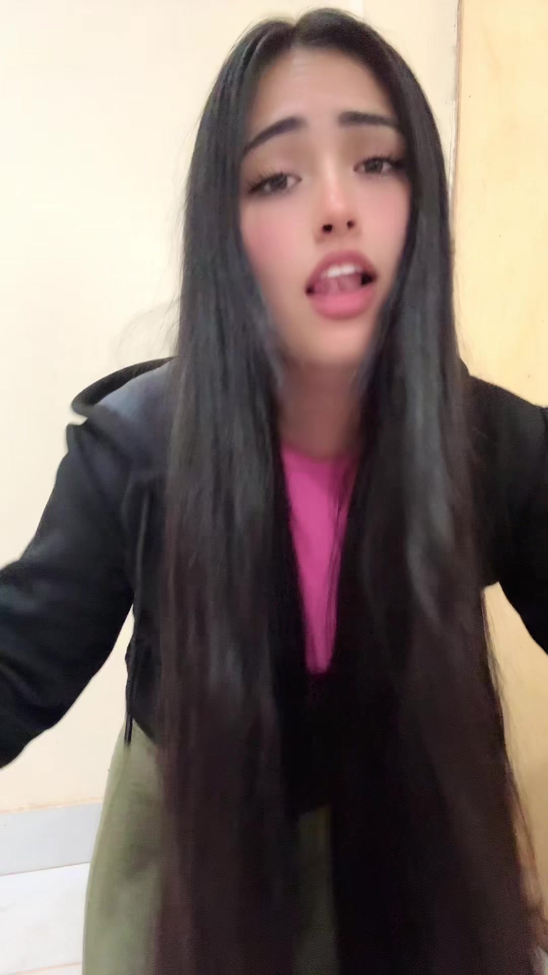 @CHAQUEÑITA🐇🍌