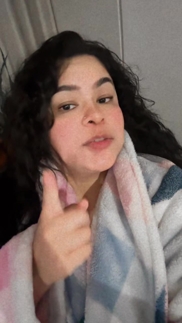 @Niais