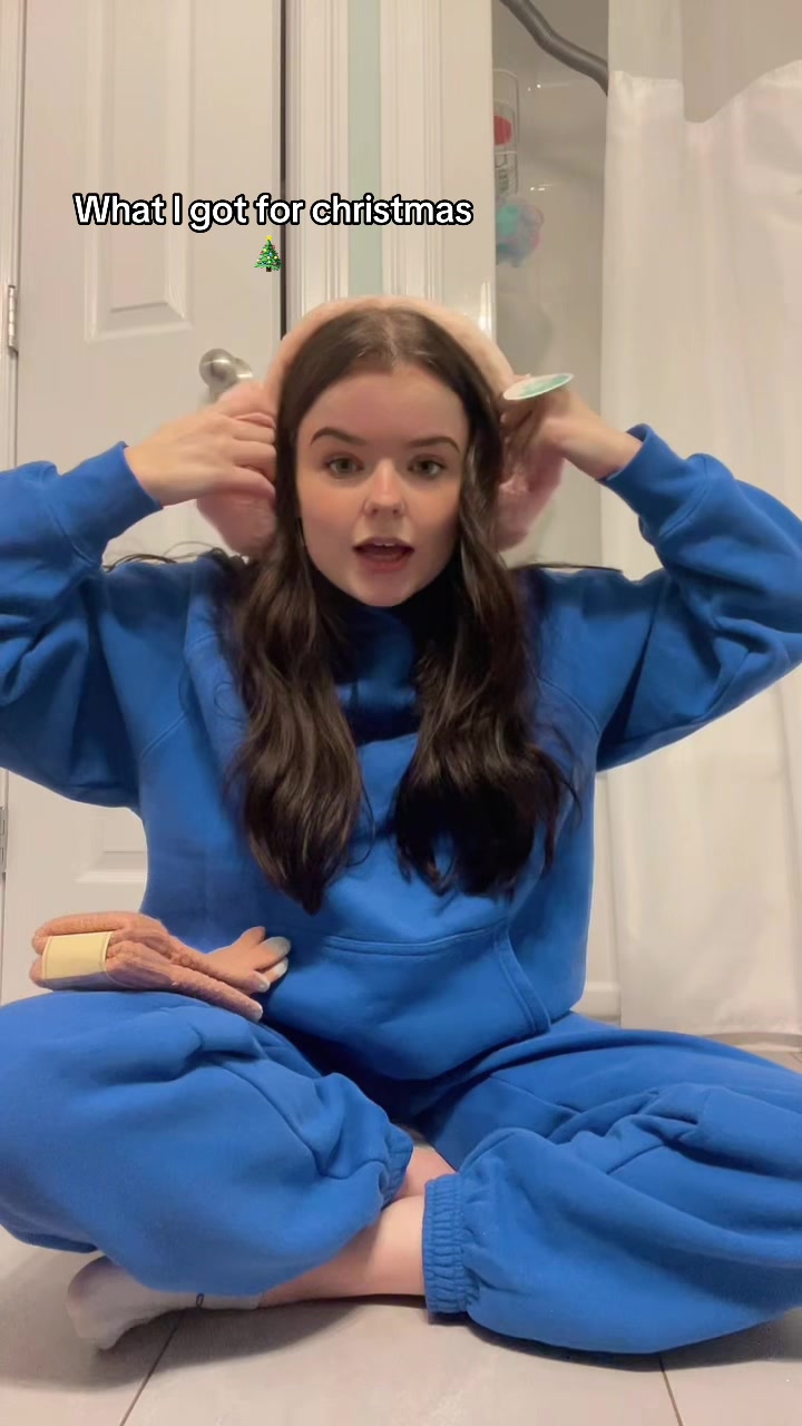 @Kaitlyn_LeBlanc