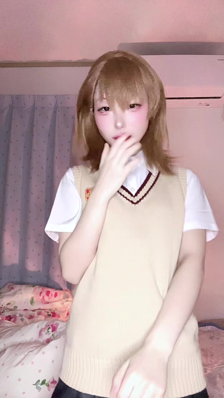 @しろ。
