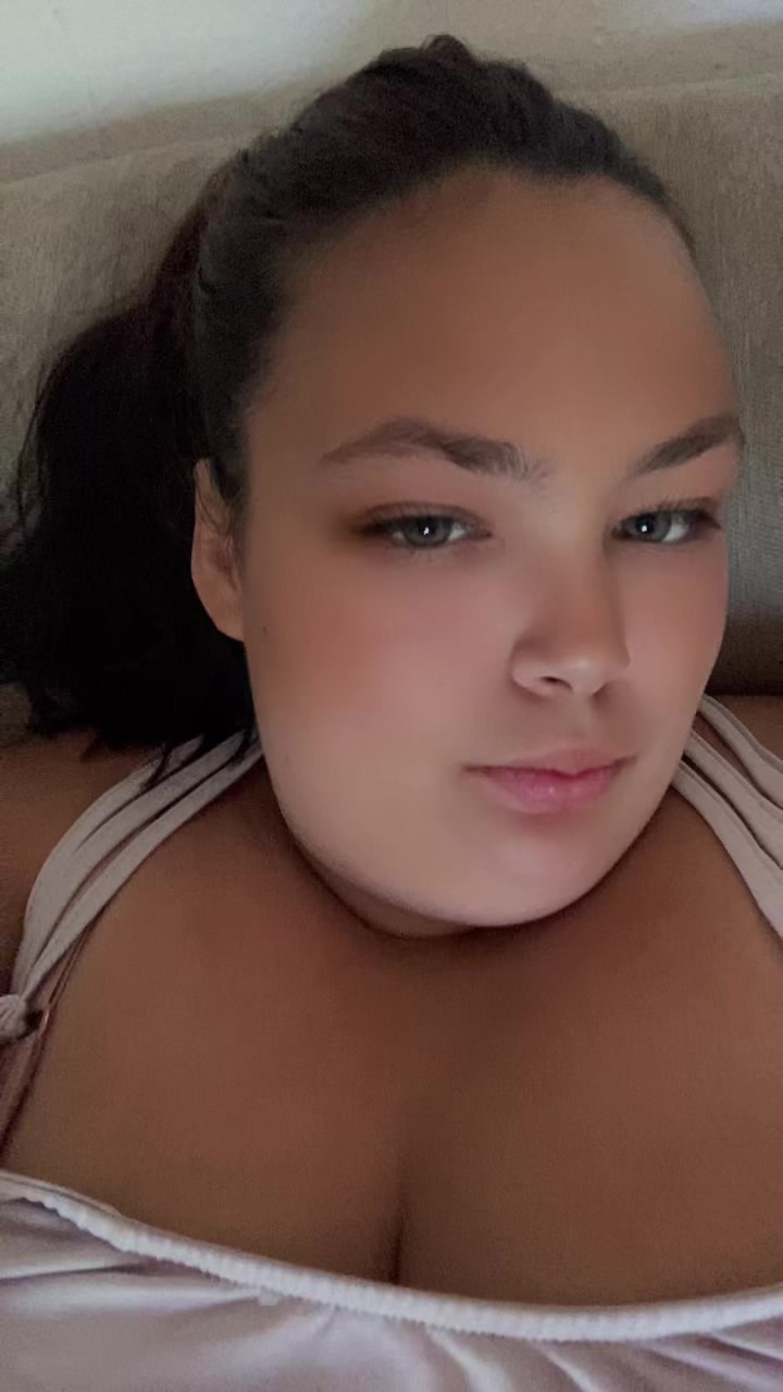 @alexistriggs