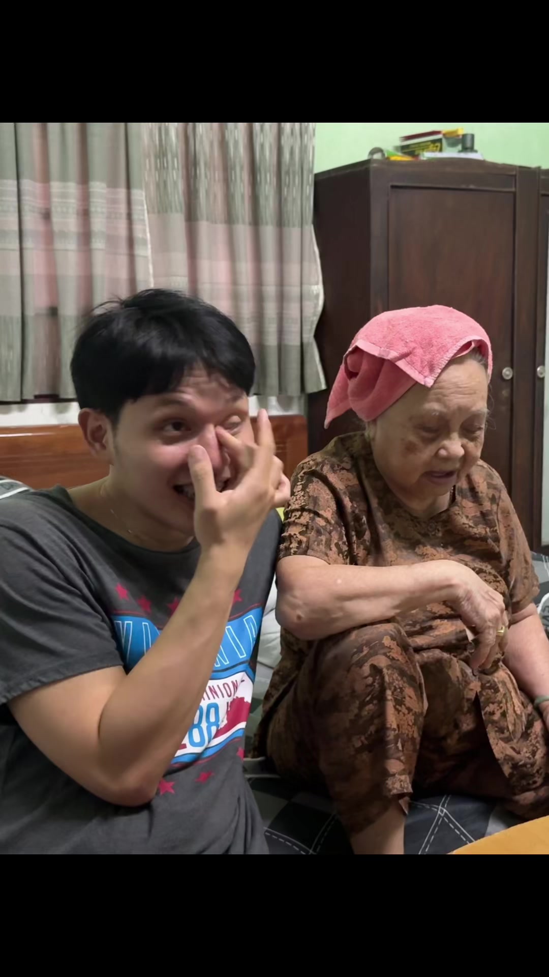 @Nguyễn Hồng Thủy