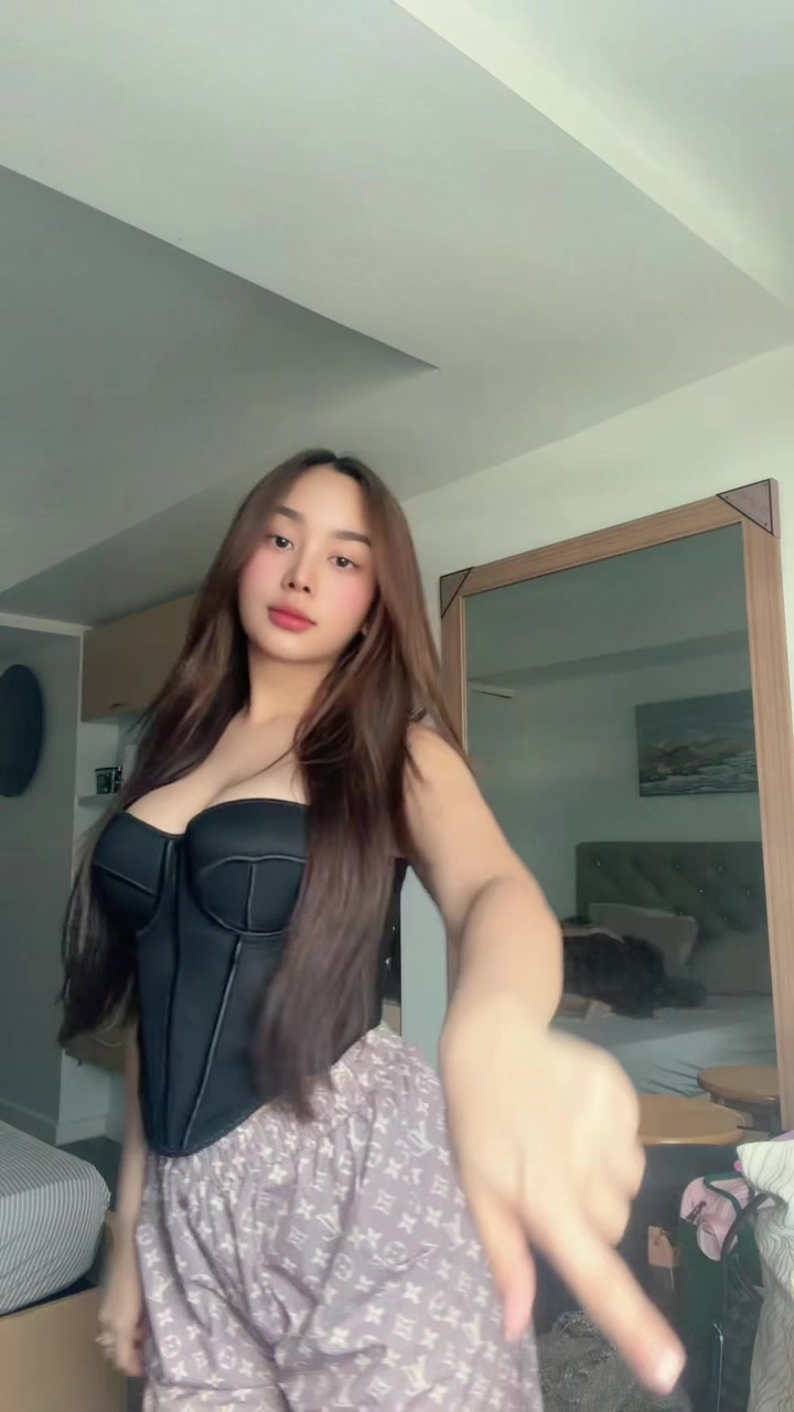 @_ashleyyyyy