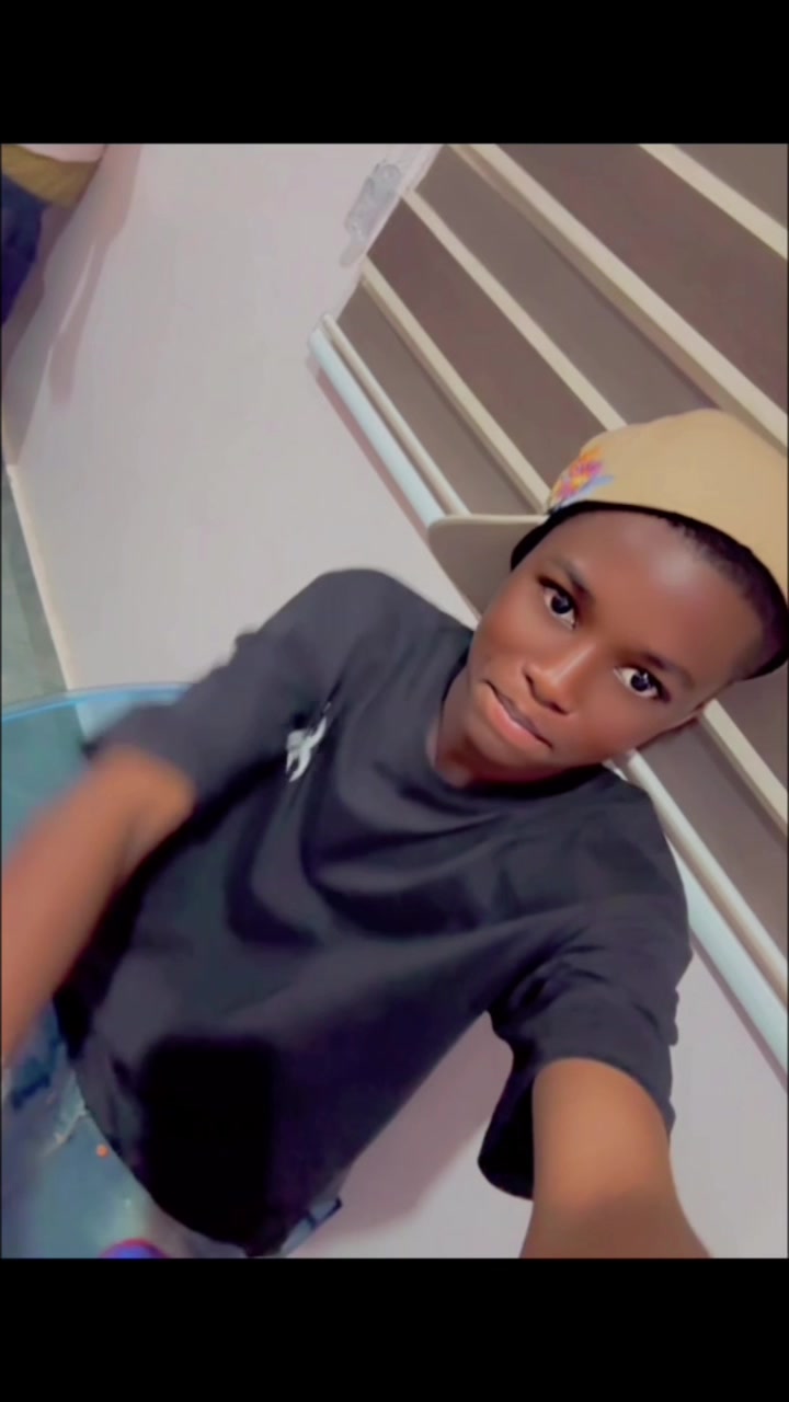 @ᔕᒪIᗰE ᒍOᑎᗩᕼ🙂↔️🦇🏏